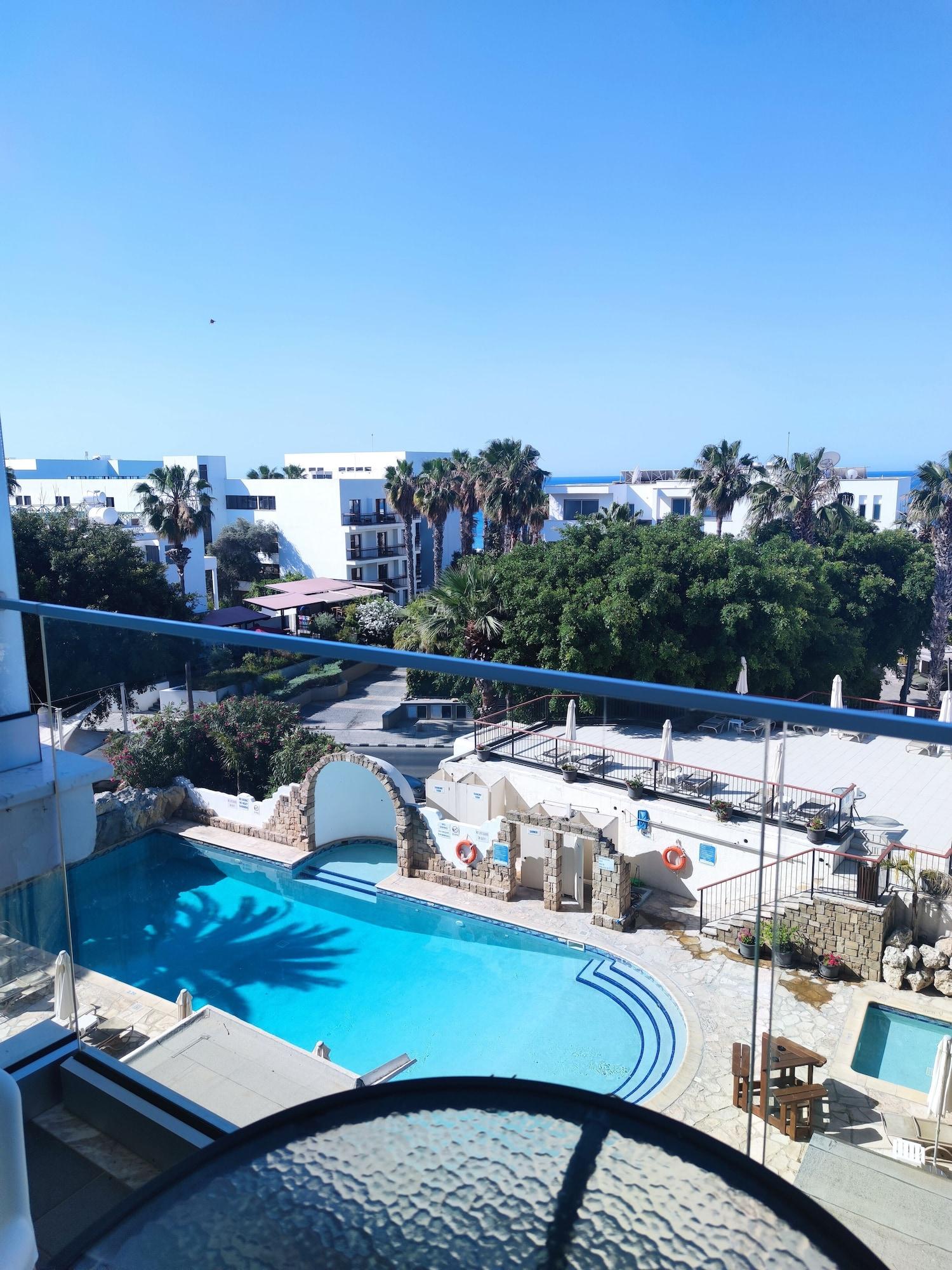 Dionysos 3* Pafos