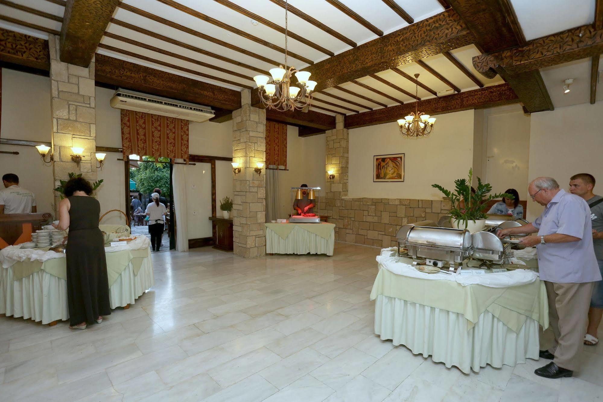 Hotel Dionysos Pafos